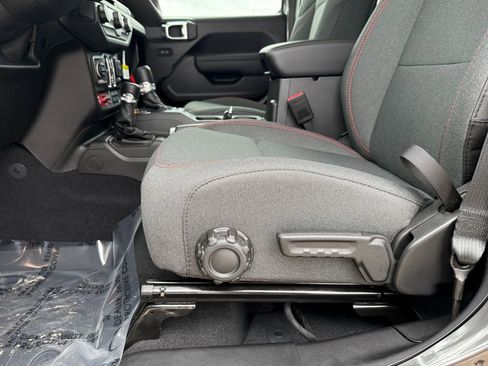 New 2026 Jeep Gladiator Rubicon image 28