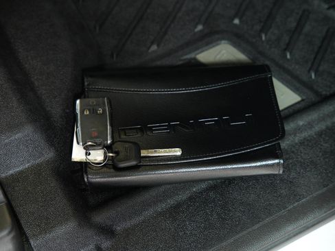 Used 2018 GMC Sierra 1500 Denali w/ Denali Ultimate Package image 43