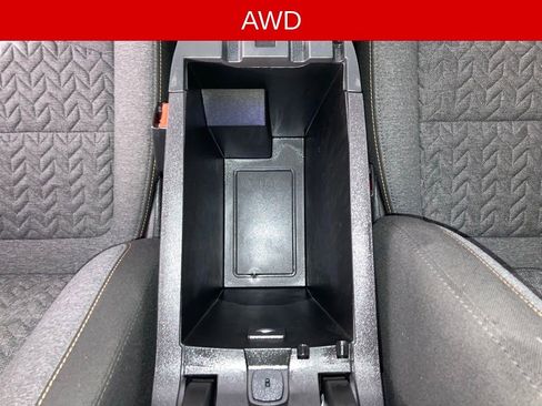 Used 2024 Chevrolet Equinox LT image 12