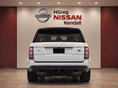 Used 2017 Land Rover Range Rover Supercharged AWD/4WD image 6