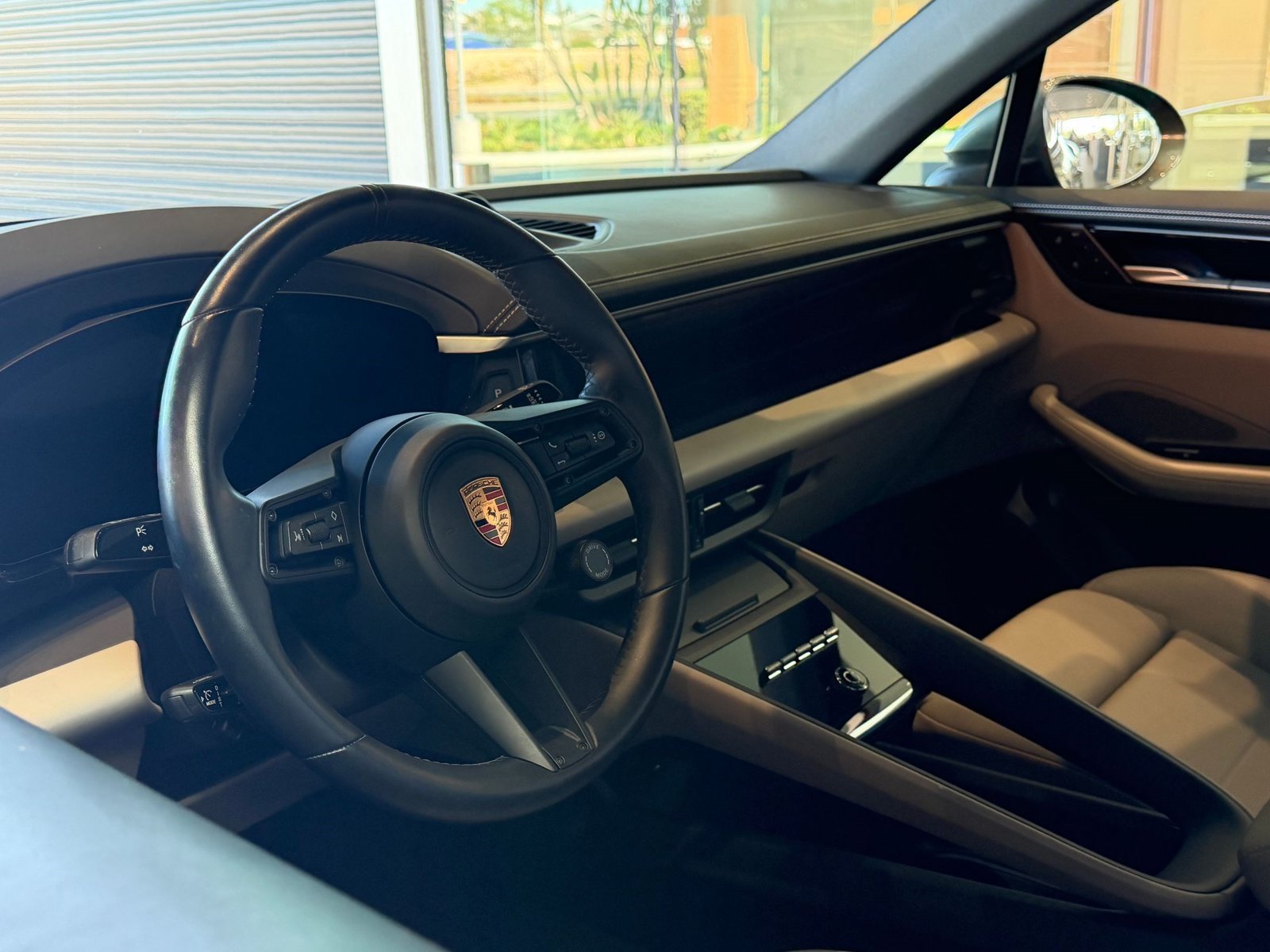 Certified 2024 Porsche Macan 4 Electric w/ Premium Package AWD/4WD image 4