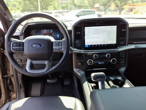 Used 2025 Ford F150 Lariat w/ Equipment Group 501A Mid AWD/4WD image 7