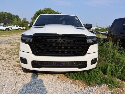 New 2026 RAM 1500 Express AWD/4WD image 5
