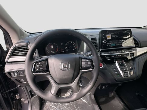 New 2026 Honda Odyssey EX-L image 8