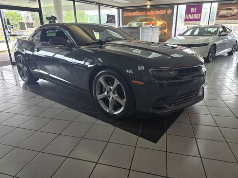 Used 2014 Chevrolet Camaro SS w/ RS Package RWD image 3