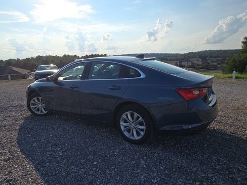 Used 2025 Chevrolet Malibu LT FWD image 4