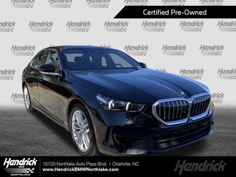 Used 2025 BMW 530i xDrive w/ Premium Package AWD/4WD image 1
