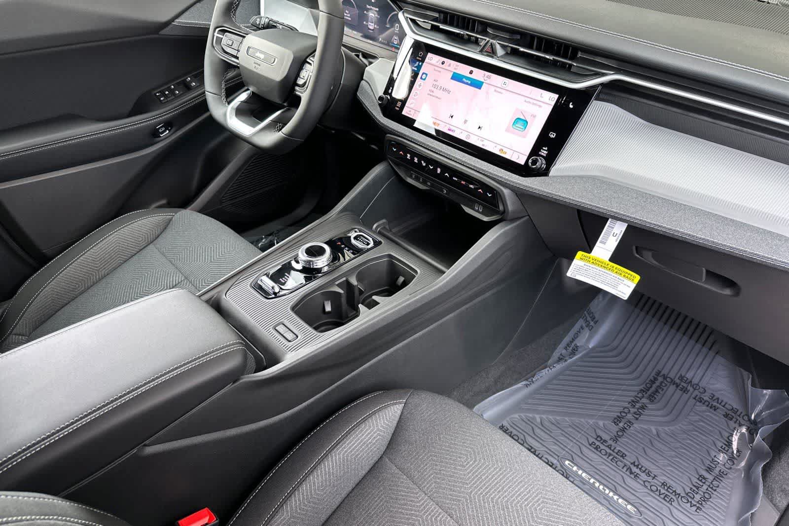 New 2026 Jeep Cherokee Laredo AWD/4WD image 17