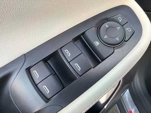 New 2026 Buick Encore GX Avenir w/ Avenir Technology Package image 17