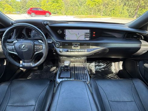 Used 2018 Lexus LS 500 AWD w/ Accessory Package (Z2) image 23