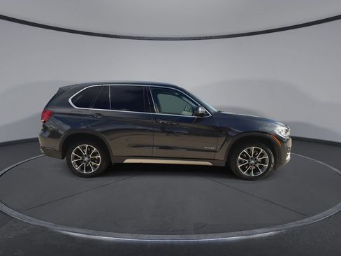 Used 2018 BMW X5 sDrive35i RWD image 9