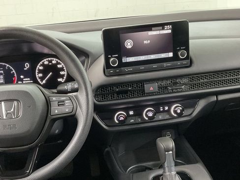 Used 2025 Honda HR-V LX image 15