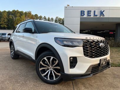 New 2025 Ford Explorer ST-Line w/ Premium Package