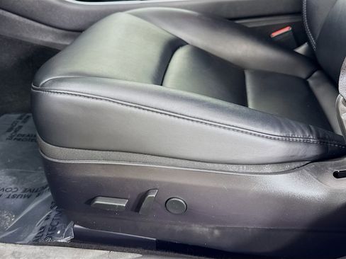Used 2020 Tesla Model 3 Long Range AWD/4WD image 20