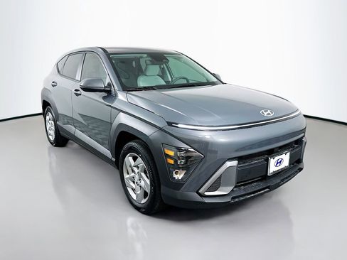 New 2026 Hyundai Kona SE FWD image 3
