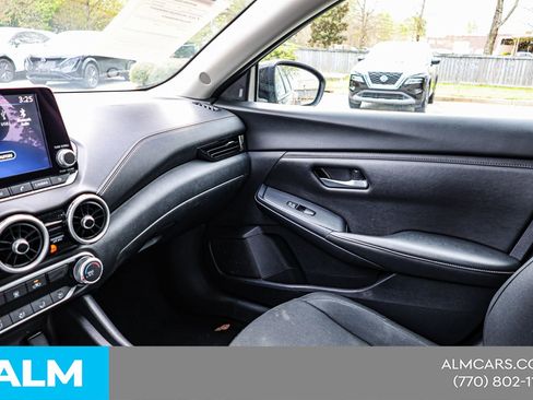 Used 2025 Nissan Sentra SV image 36