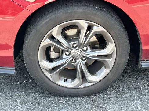 Used 2024 Honda Accord EX image 11