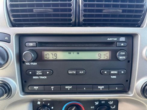 Used 2011 Ford Ranger XLT AWD/4WD image 35