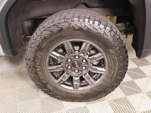 Used 2024 GMC Sierra 1500 AT4X AWD/4WD image 20