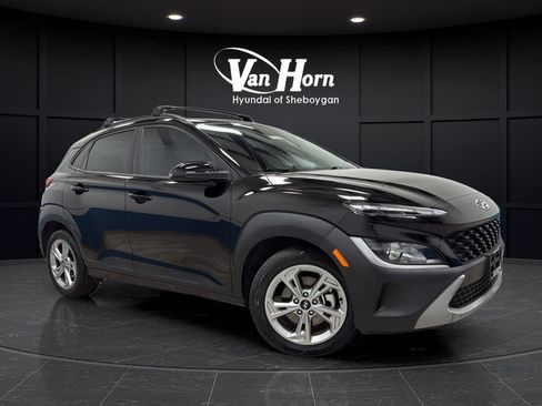 Used 2023 Hyundai Kona SEL AWD/4WD image 1