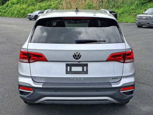 Used 2022 Volkswagen Taos SE AWD/4WD image 5
