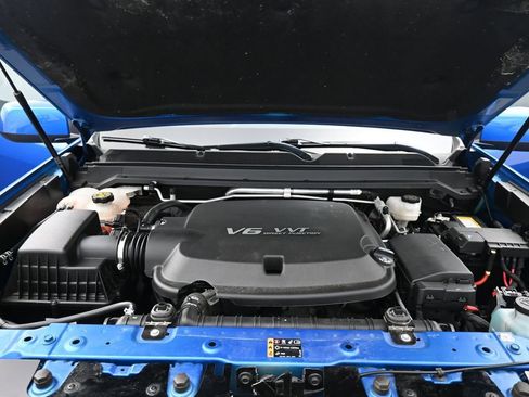 Used 2021 Chevrolet Colorado ZR2 image 26