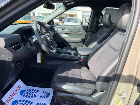 New 2026 Ford Explorer ST AWD/4WD image 9