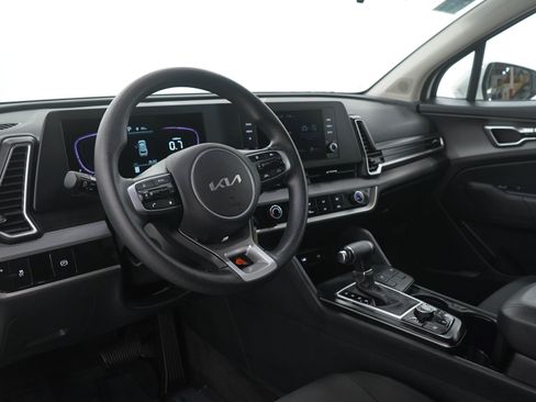 Used 2023 Kia Sportage LX AWD/4WD image 24