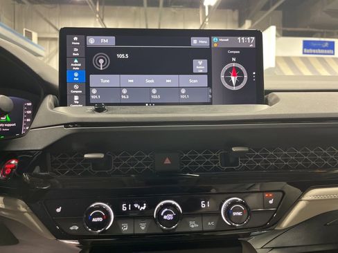 Used 2023 Honda Accord EX-L image 28