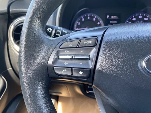 Certified 2023 Hyundai Kona SEL AWD/4WD image 19