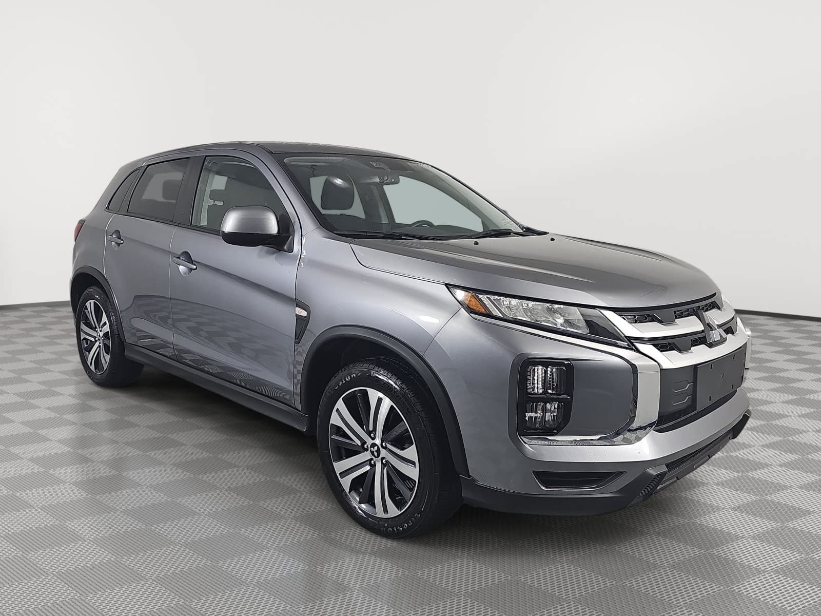 Used 2024 Mitsubishi Outlander Sport ES AWD/4WD image 2