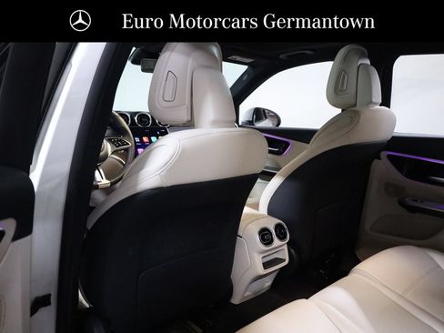 Used 2026 Mercedes-Benz GLC 300 4MATIC image 35