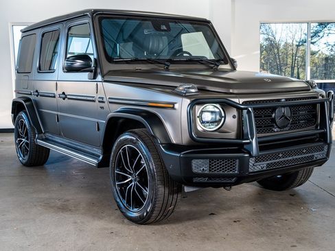 Used 2022 Mercedes-Benz G 550 w/ Exclusive Interior Package image 4