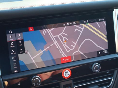 New 2026 Porsche Macan image 18