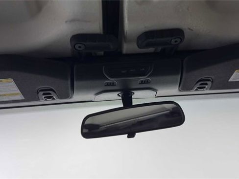 Used 2022 Jeep Wrangler Unlimited Sport image 17