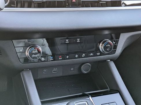 New 2025 Mitsubishi Outlander SEL Black Edition image 23