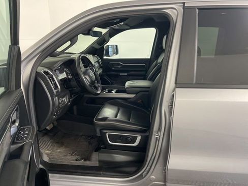 Used 2023 RAM 1500 Laramie AWD/4WD image 17