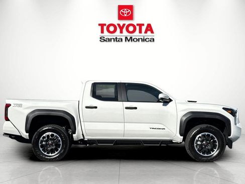 New 2025 Toyota Tacoma TRD Off-Road image 2
