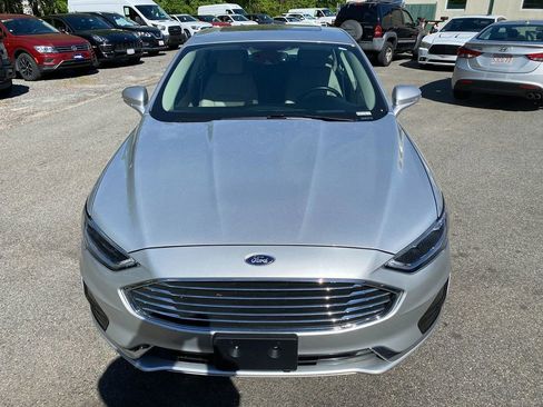 Used 2019 Ford Fusion SEL image 3