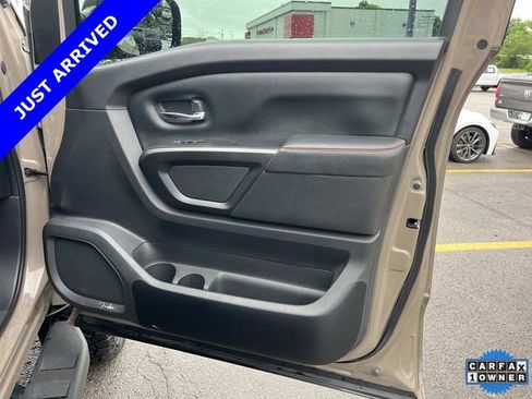 Used 2021 Nissan Titan PRO-4X w/ Pro-4x Convenience Package AWD/4WD image 22