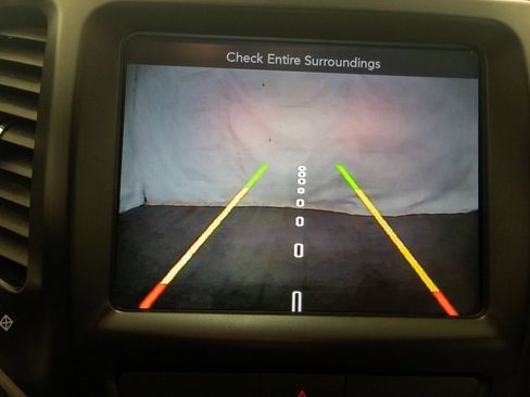 Used 2016 Jeep Cherokee Limited w/ Luxury Group image 18