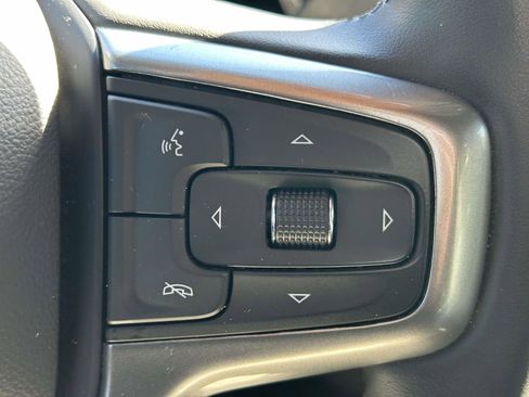 Used 2024 Chevrolet Silverado 3500 LT w/ Convenience Package image 22