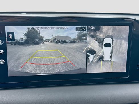 Used 2023 Hyundai Palisade Limited image 12