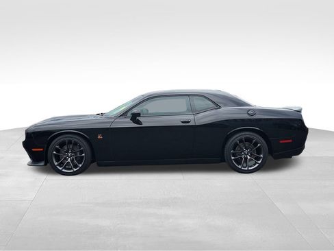 Used 2021 Dodge Challenger R/T Scat Pack w/ Plus Package RWD image 2