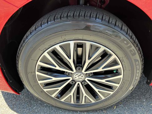 Used 2020 Volkswagen Jetta SE image 71