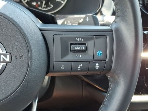 Certified 2024 Nissan Pathfinder SV w/ Lighting Package (N92) AWD/4WD image 22