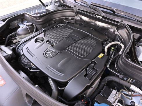 Used 2013 Mercedes-Benz GLK 350 2WD image 23