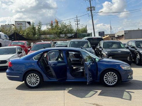 Used 2016 Volkswagen Passat 1.8T SE w/ Lighting Package (P06) image 21