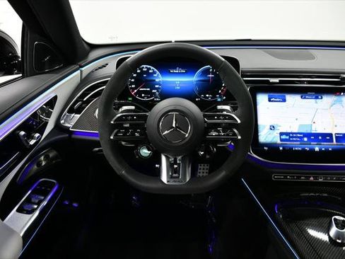 Used 2026 Mercedes-Benz E 53 AMG e 4MATIC Sedan image 38