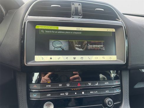 Used 2020 Jaguar F-PACE Prestige image 12